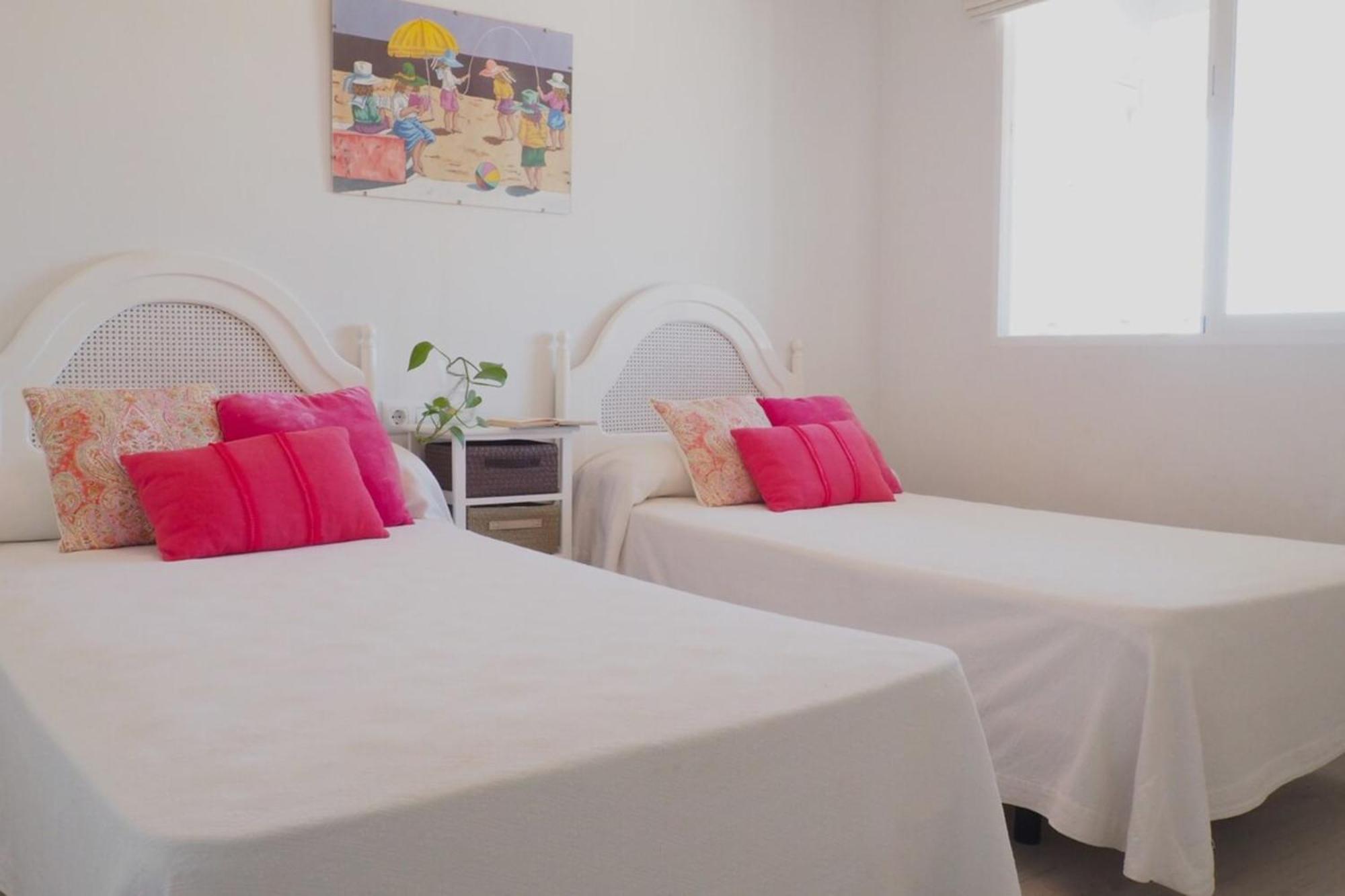 Paseo Del Rey - Fuengirola 2 Bedrooms Oceanfront Apartment Kültér fotó