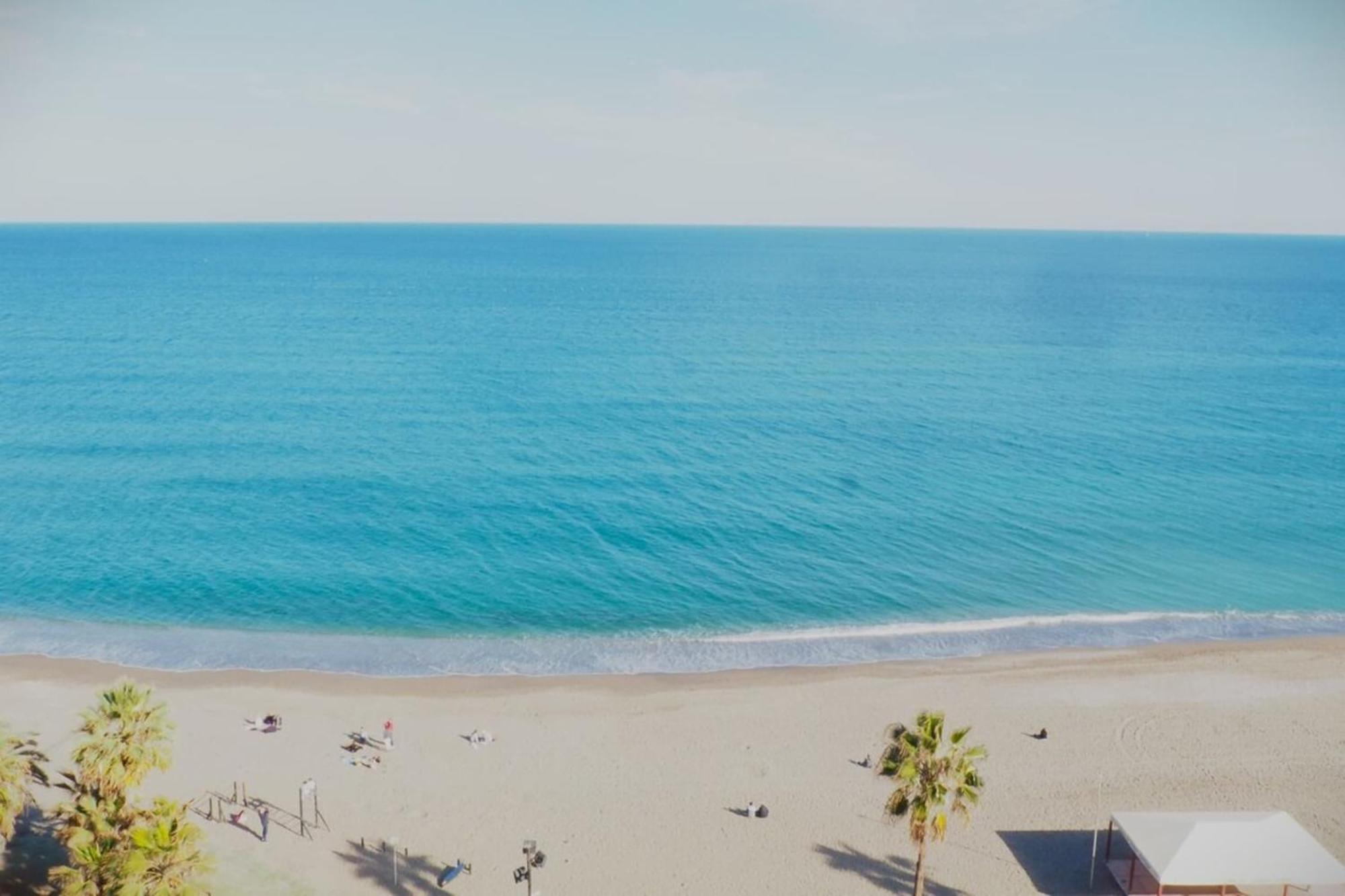 Paseo Del Rey - Fuengirola 2 Bedrooms Oceanfront Apartment Kültér fotó